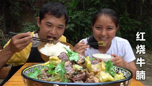刘大瓜吃猪干火锅视频,美味与刺激并存！